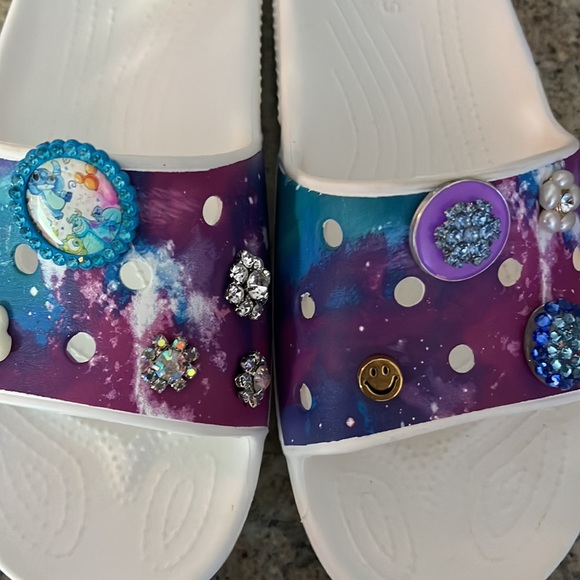 Womens crocs mens 6 w 8 worn once - Picture 7 of 8